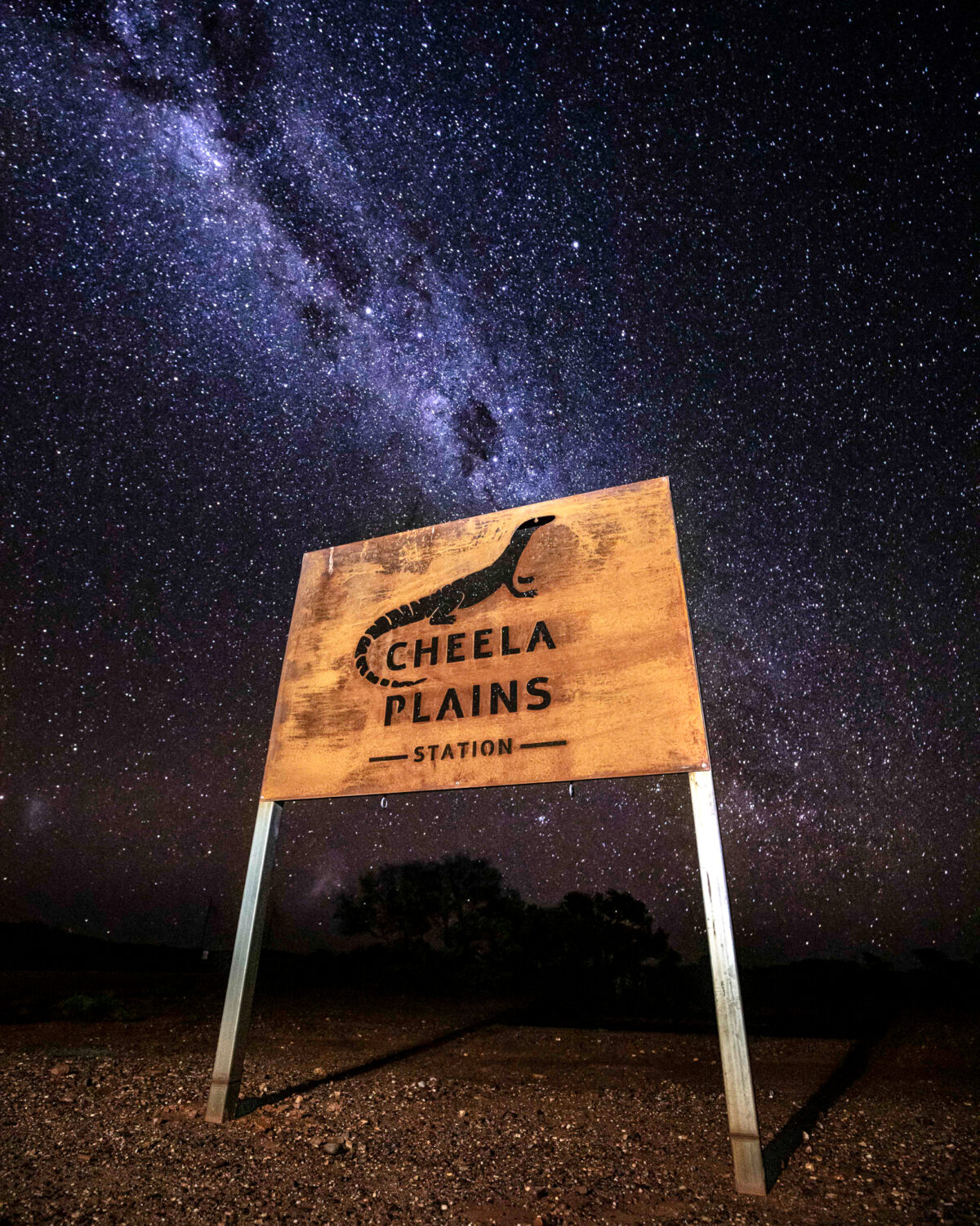 Stargazing - Cheela Plains Station Stay